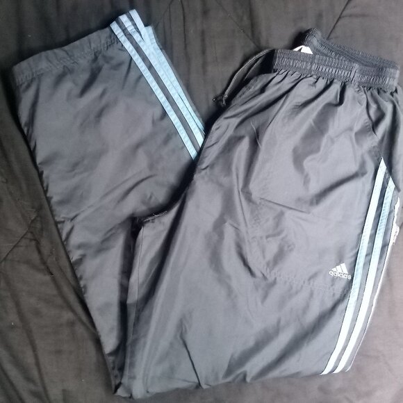 Vintage Adidas ClimaProof Stripe Mesh Lined Wind Pants Joggers Trainers - Picture 1 of 8
